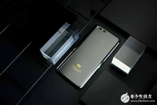 小米6p最新動(dòng)態(tài)，技術(shù)領(lǐng)先，時(shí)代先鋒