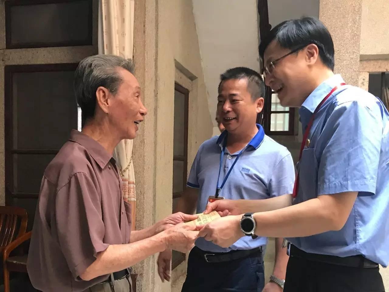濠江論壇COm,精細化實施分析_交互版88.242