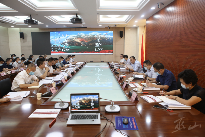 巫山科技新品引領(lǐng)未來(lái)生活新潮，人事最新消息震撼發(fā)布！
