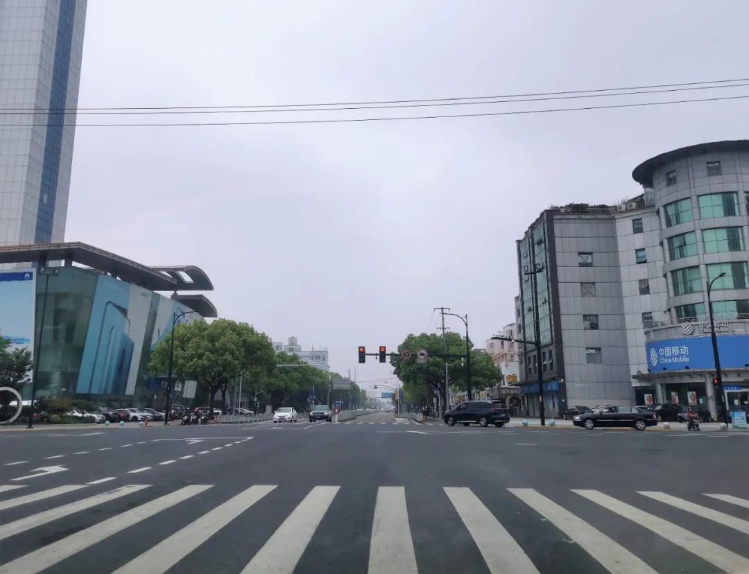 朱涇2路最新時刻表揭秘，探尋小巷美食寶藏之旅