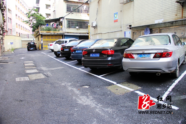 小區停車最新規范，步驟指南與操作指引