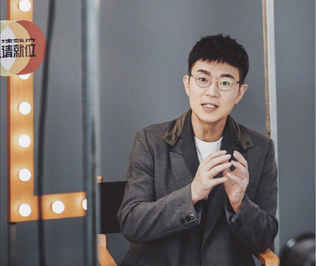 煎餅俠的日常與友情故事，演員們的溫馨之旅