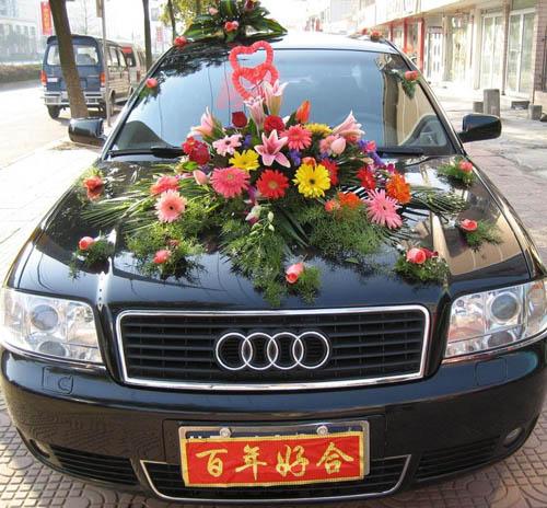時尚與傳統(tǒng)融合創(chuàng)新，2017婚車裝飾新圖集欣賞