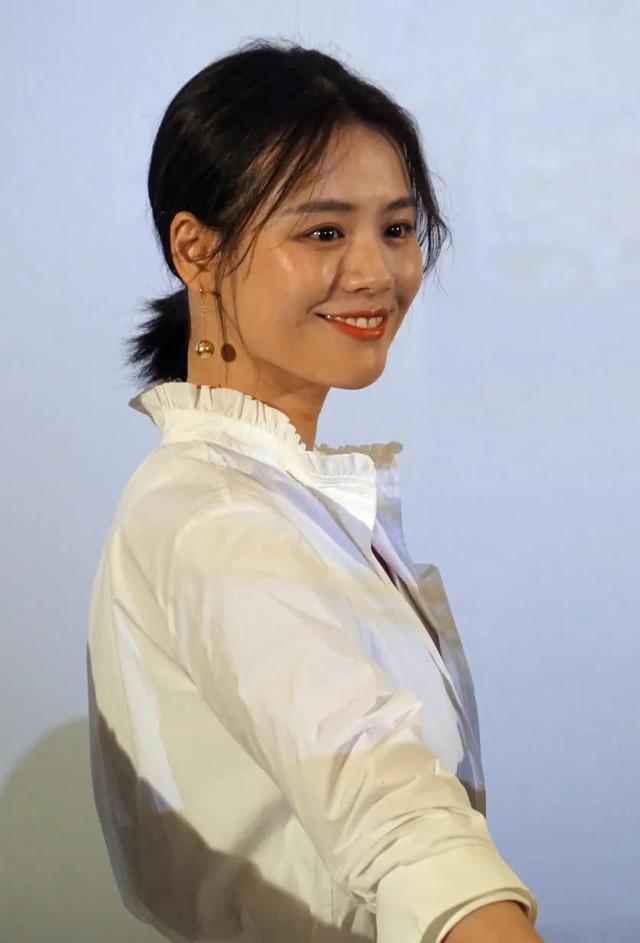 演員馬思純的生平與心靈之旅，自然美景與內心平靜的探尋