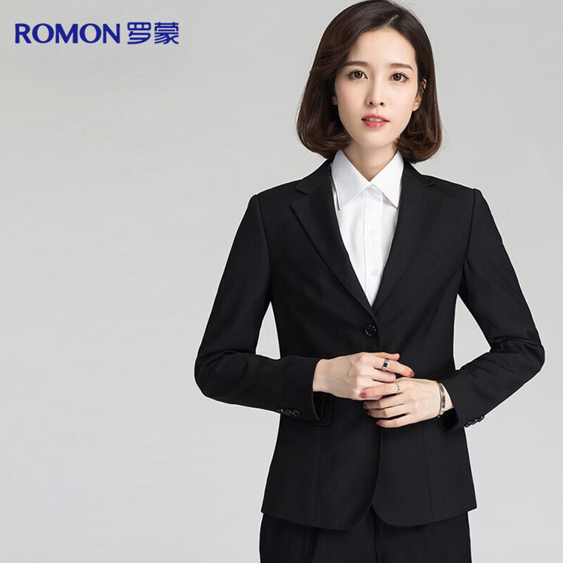 最新女士西裝套裝選購指南，搭配、穿著技巧全解析（適合初學者與進階用戶）