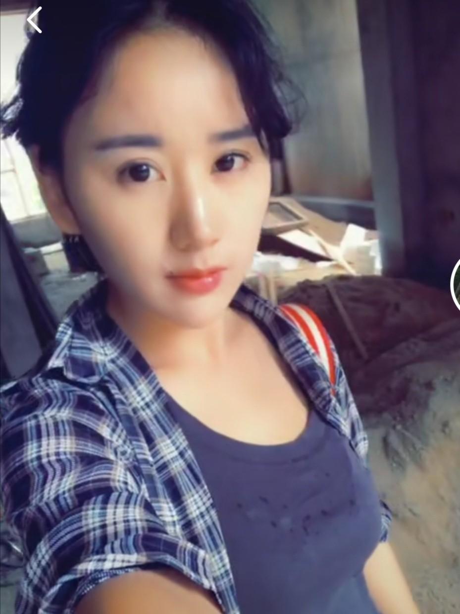 小紅書爆款網紅直播大賽，激情燃燒的比賽時刻！