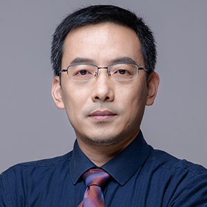 龐洪濤，光影之間的傳奇人生之路