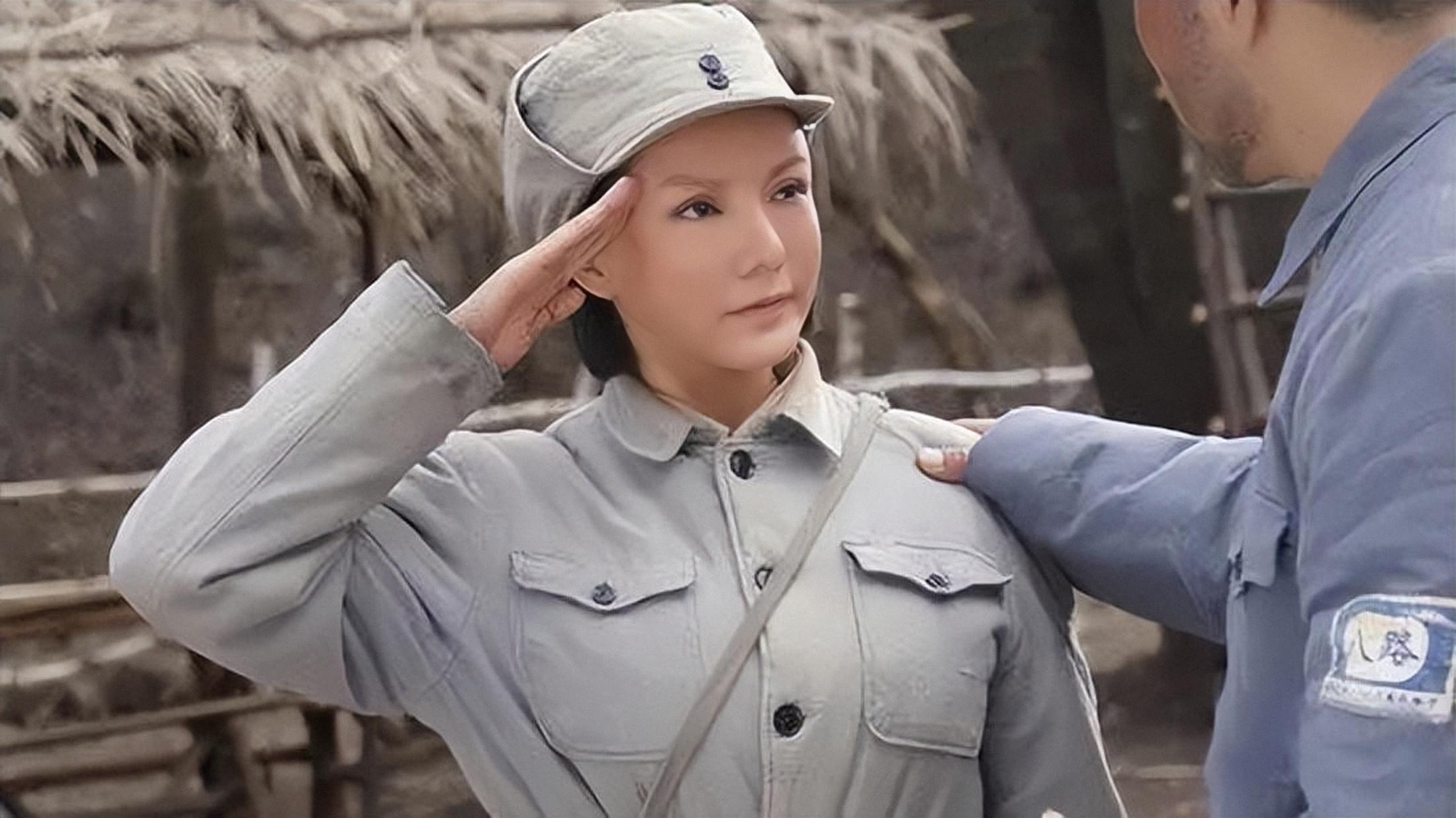 演藝與軍魂的交融，明星中的軍人演員風采展示