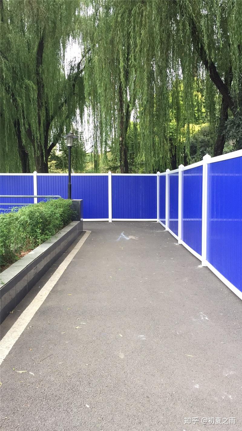 科技與時(shí)尚融合，全新PVC圍擋價(jià)格及定義邊界重塑生活新體驗(yàn)