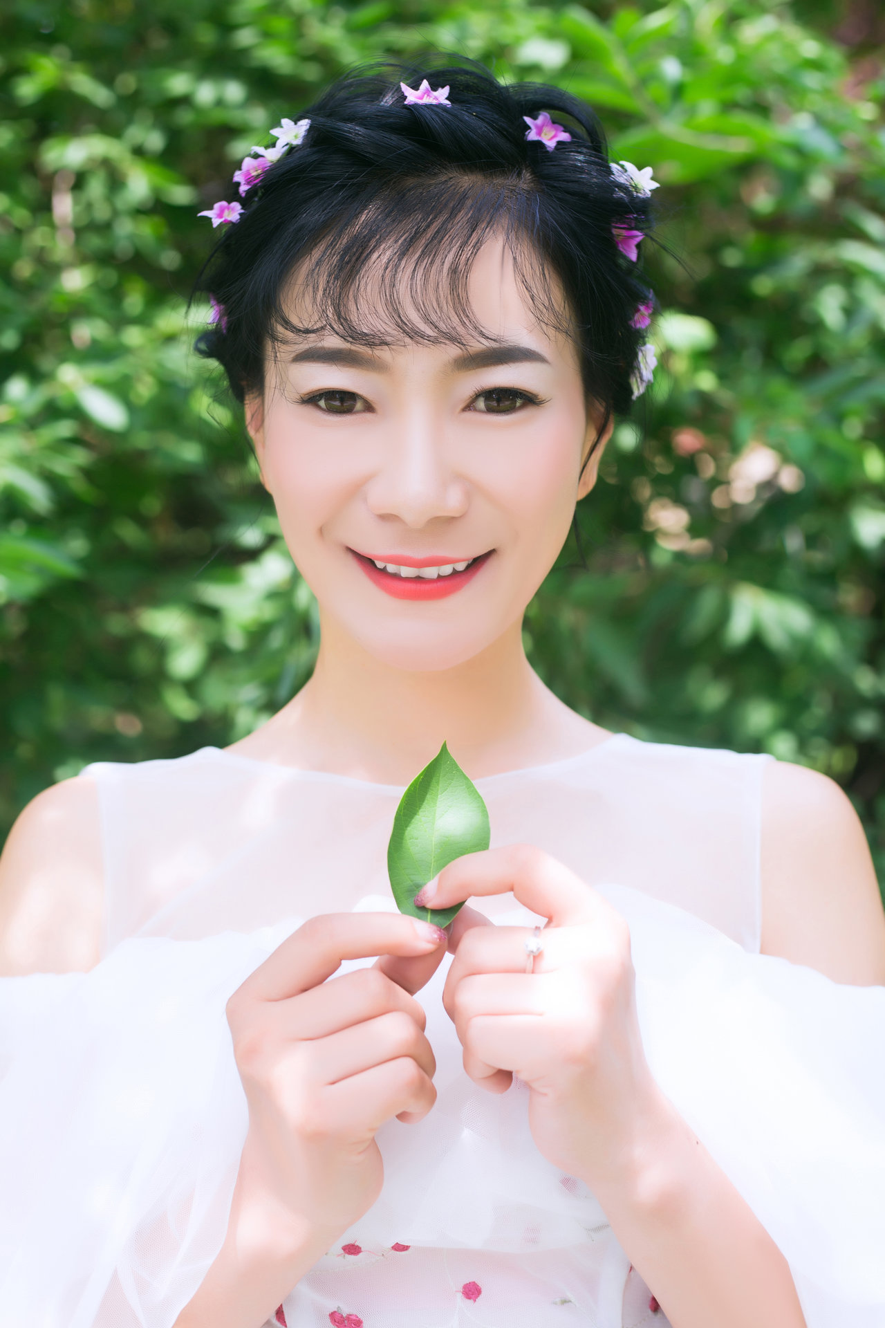 演員葉菲，小巷深處的獨特饕餮之旅探秘