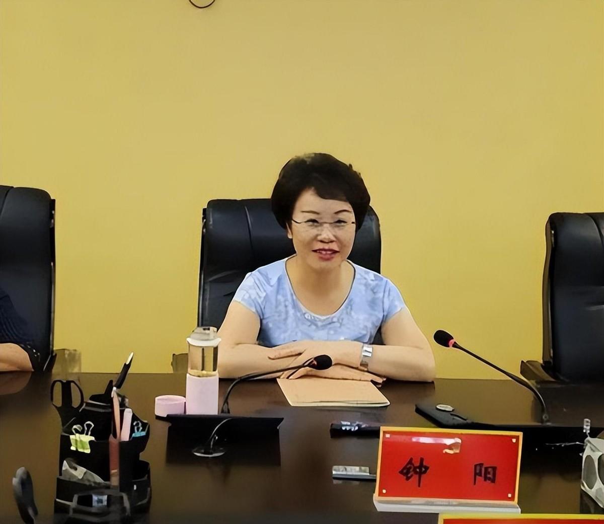 貴州最新美女，背景、影響與地位揭秘