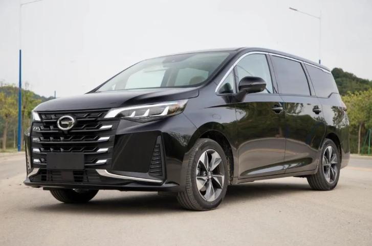 傳奇最新車型驚艷登場！?探索未來駕駛的傳奇之選！